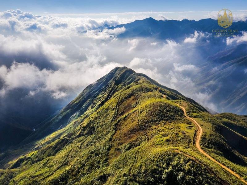 Ta Xua Trek: 2-Day "Dinosaur's Spine" & Cloud Hunting Adventure